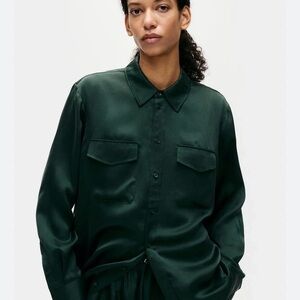 Silk Laundry Boyfriend Shirt in Scarab